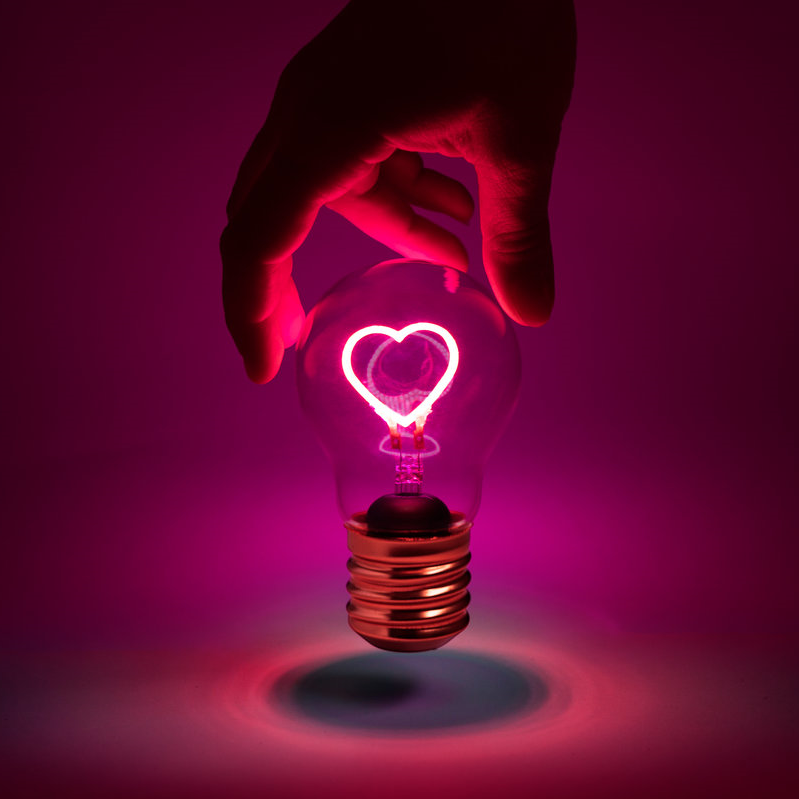 Cordless Heart Lightbulb