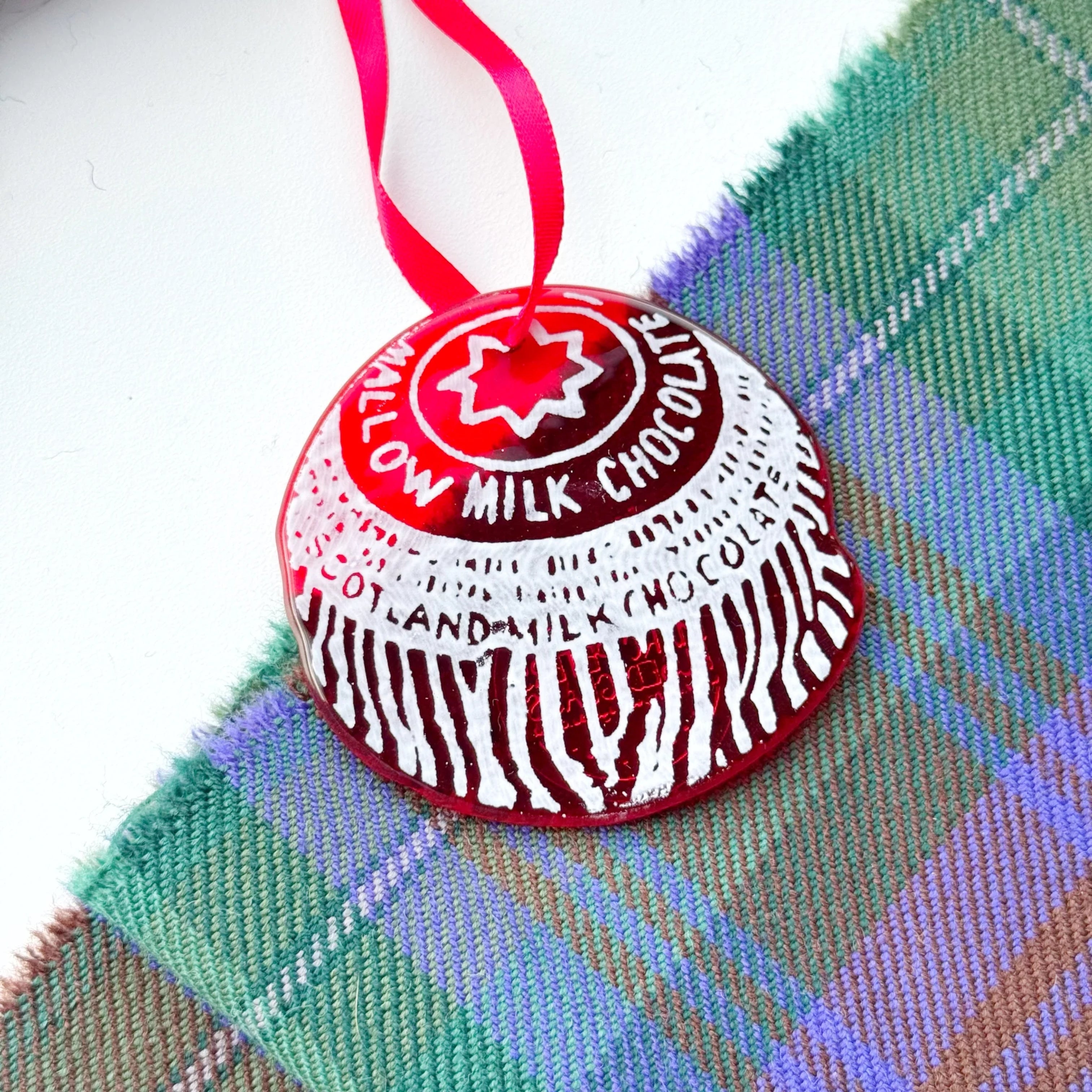Tunnocks Tea Cake Glass Decoration
