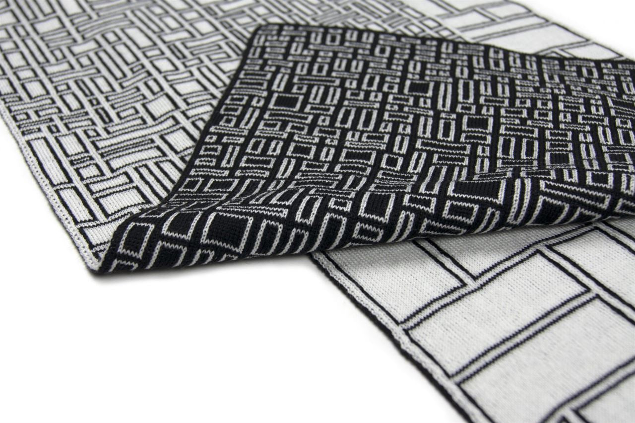 Merino Wool Thesis Scarf - Black & White