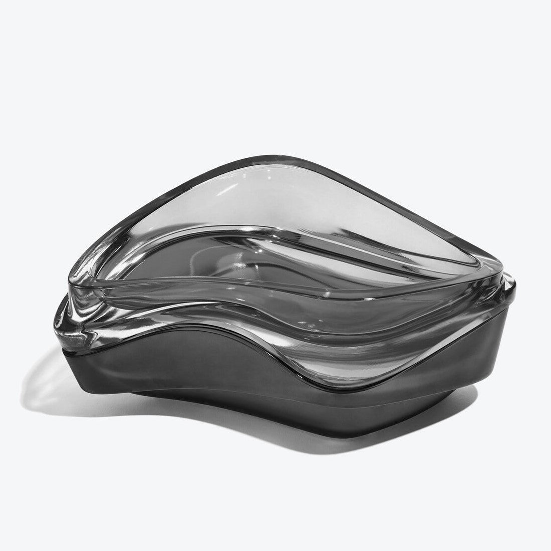 Zaha Hadid: Plex Vessel - Smoke