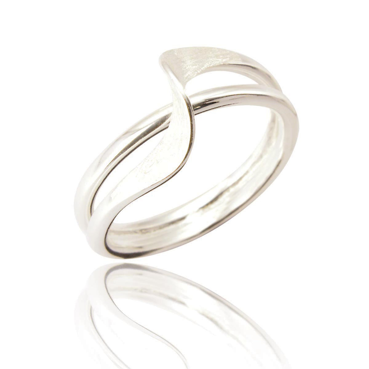 Sydney Wave Silver Ring